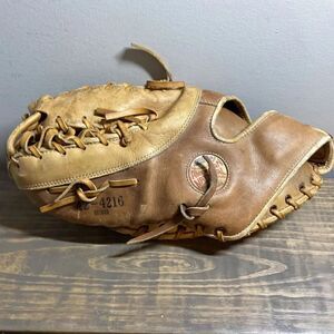VINTAGE SPALDING JOE TORRE FIRST BASEMAN LEATHER BASEBALL GLOVE LHT 42-4216